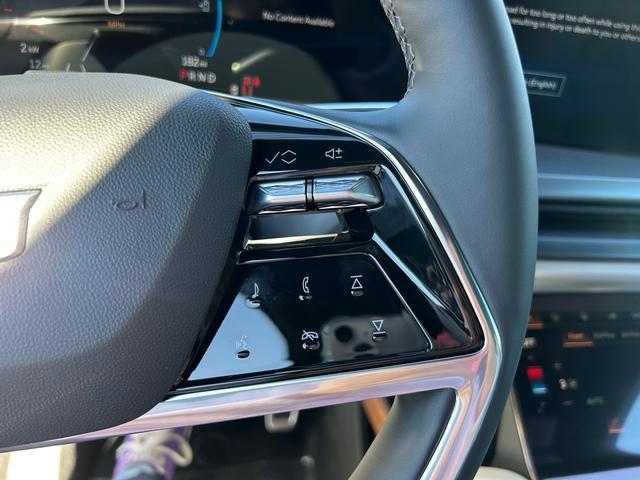 new 2026 Cadillac VISTIQ car, priced at $80,515