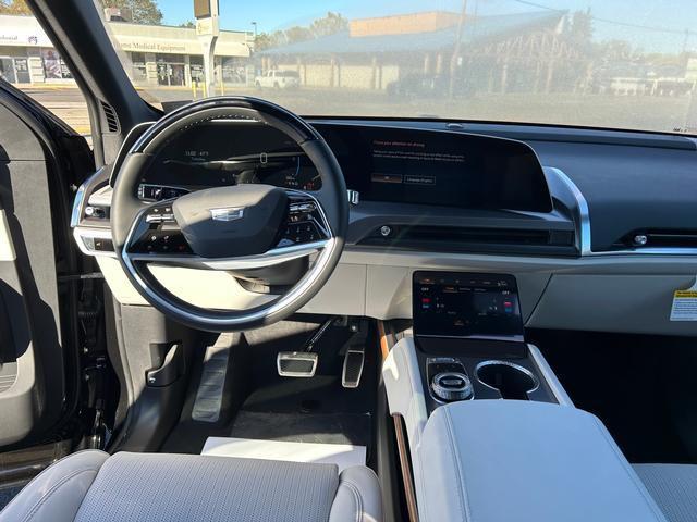 new 2026 Cadillac VISTIQ car, priced at $80,515