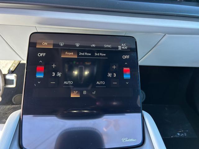 new 2026 Cadillac VISTIQ car, priced at $80,515