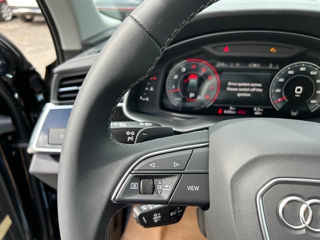 new 2025 Audi Q7 car, priced at $71,635