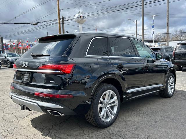 new 2025 Audi Q7 car, priced at $71,635
