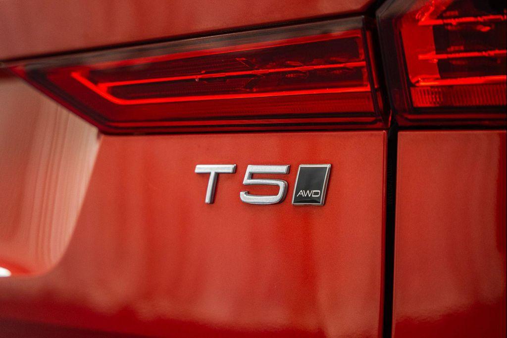 used 2018 Volvo XC60 car, priced at $17,500