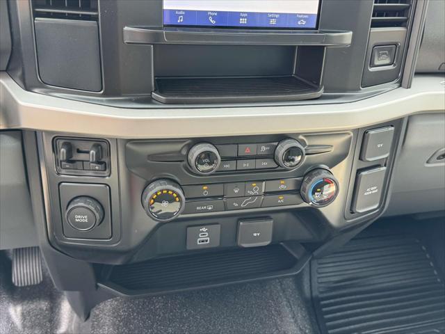 new 2025 Ford F-350 car, priced at $55,525
