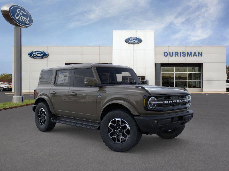 new 2025 Ford Bronco car, priced at $48,495