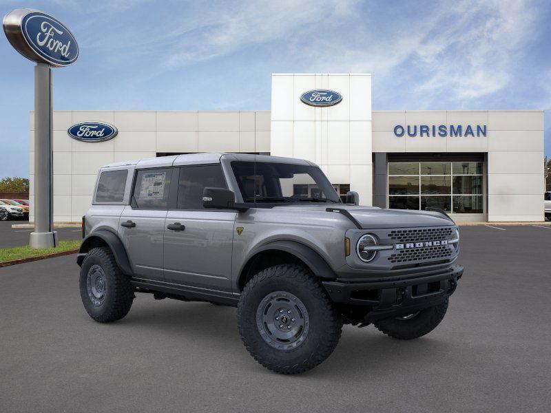 new 2025 Ford Bronco car, priced at $58,945