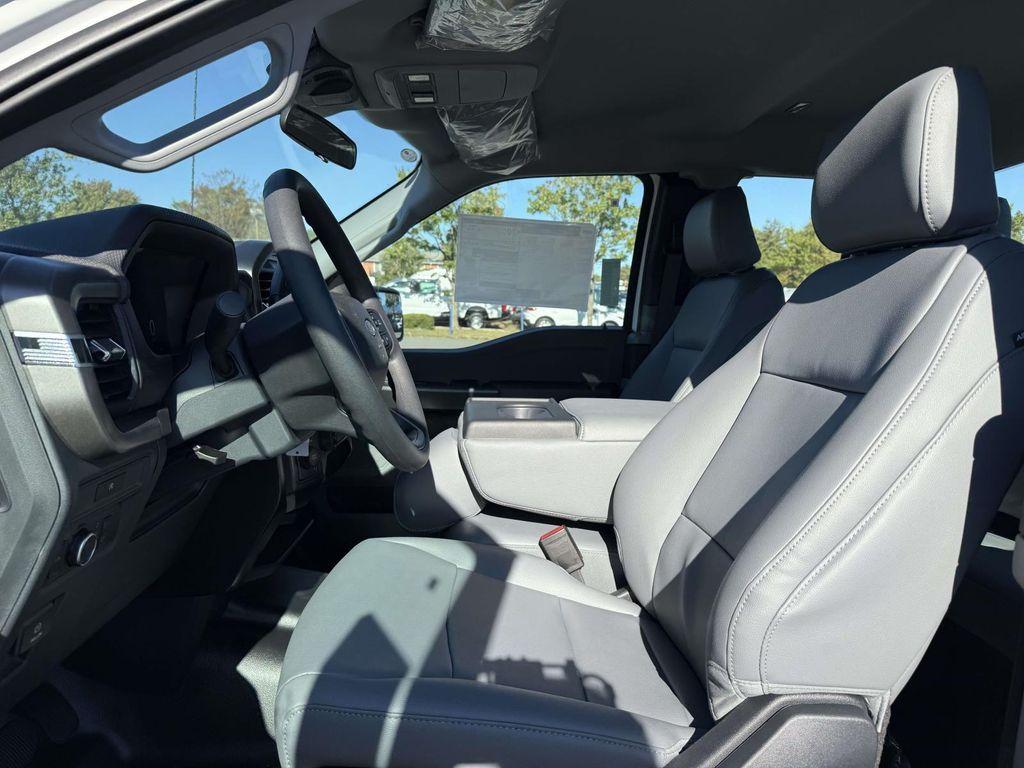 new 2025 Ford F-150 car, priced at $45,779