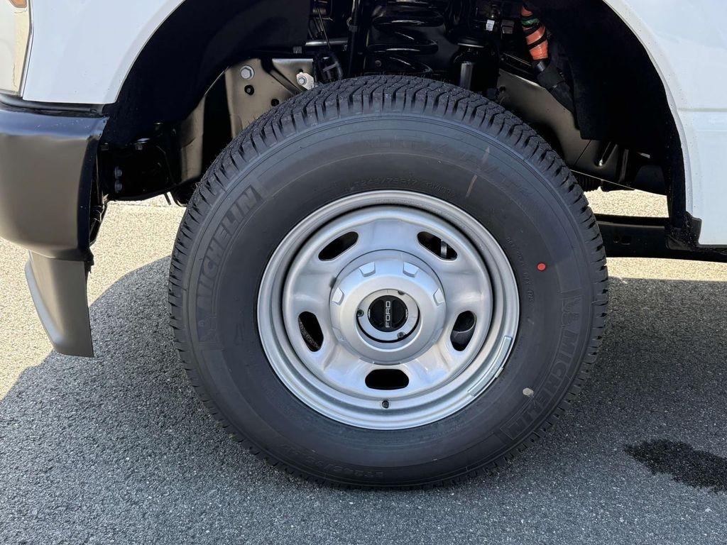 new 2025 Ford F-250 car, priced at $63,585
