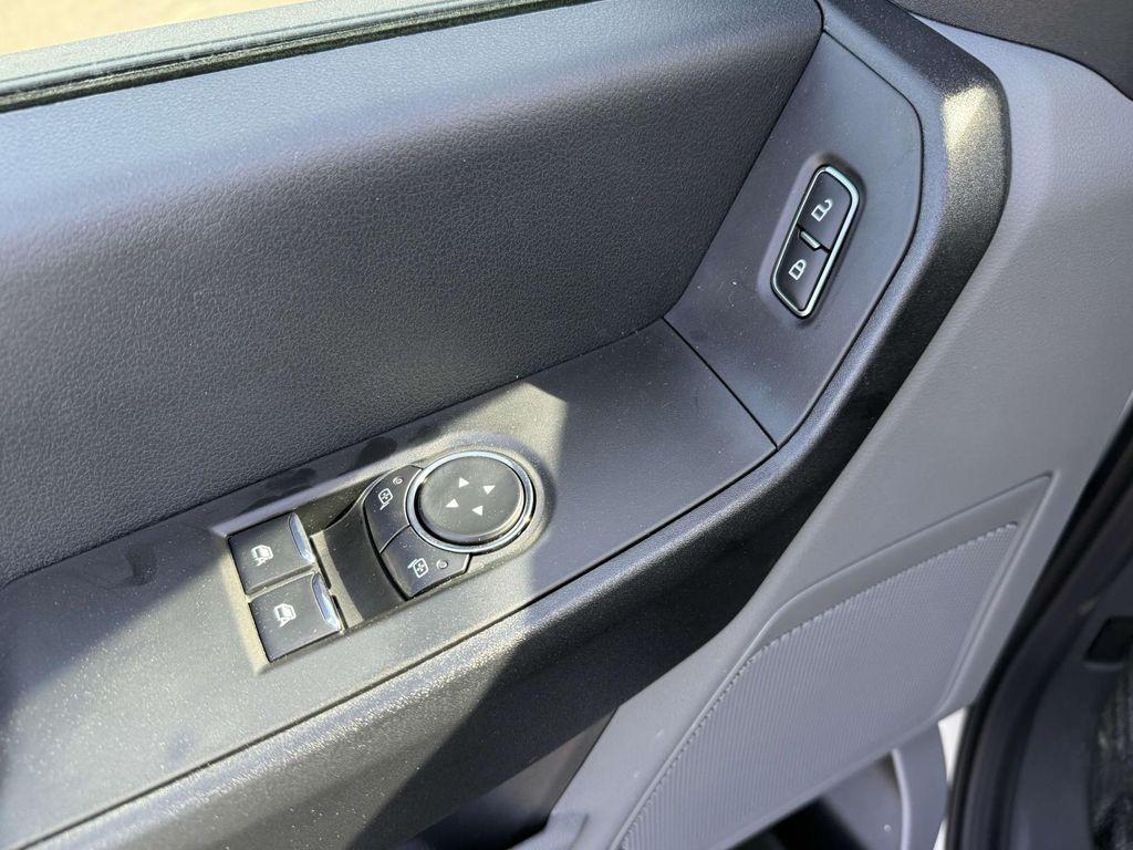 new 2025 Ford F-250 car, priced at $62,890