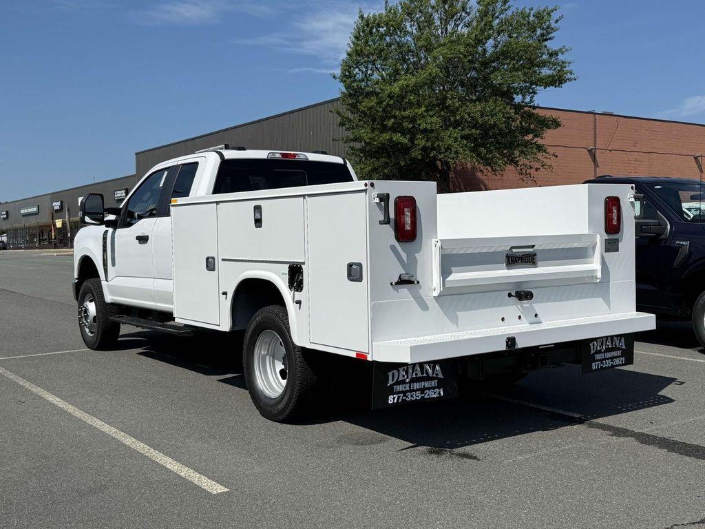 new 2025 Ford F-350 car, priced at $77,962