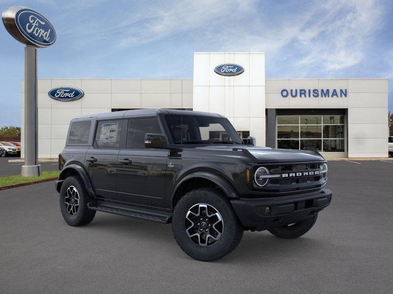 new 2025 Ford Bronco car, priced at $45,550