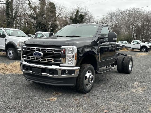 new 2024 Ford F-350 car, priced at $56,255