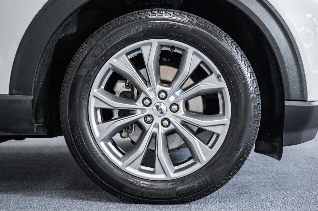 used 2022 Ford Explorer car, priced at $32,000