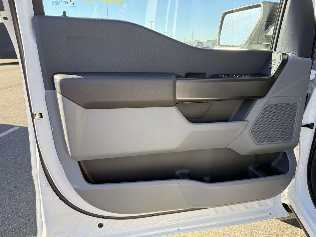 new 2025 Ford F-150 car, priced at $47,134