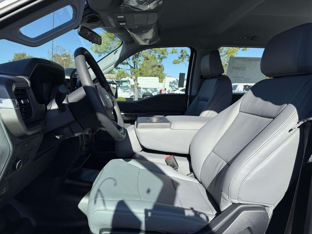 new 2025 Ford F-150 car, priced at $47,134