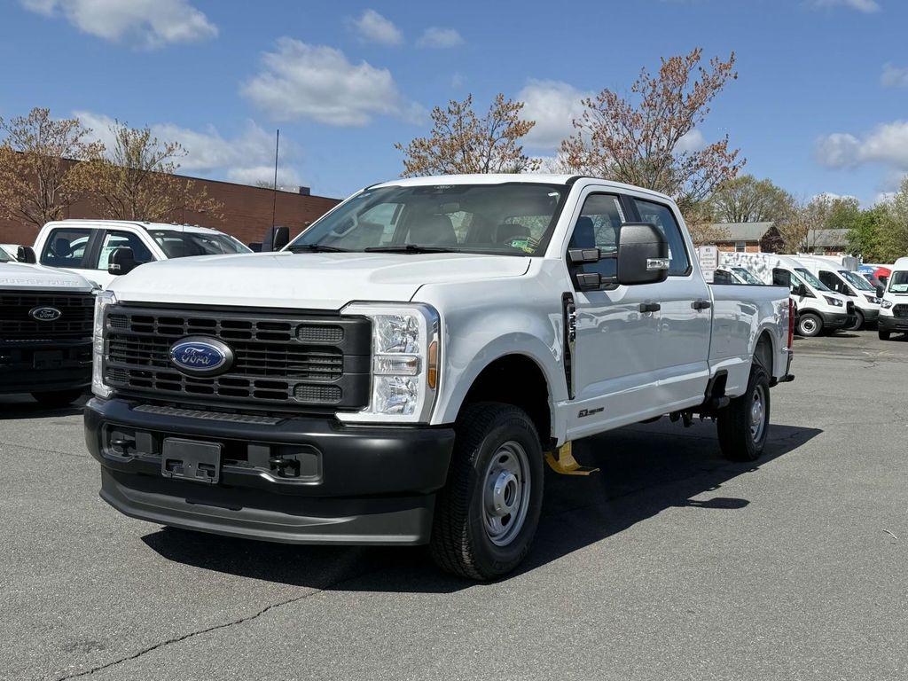 new 2025 Ford F-250 car, priced at $63,585
