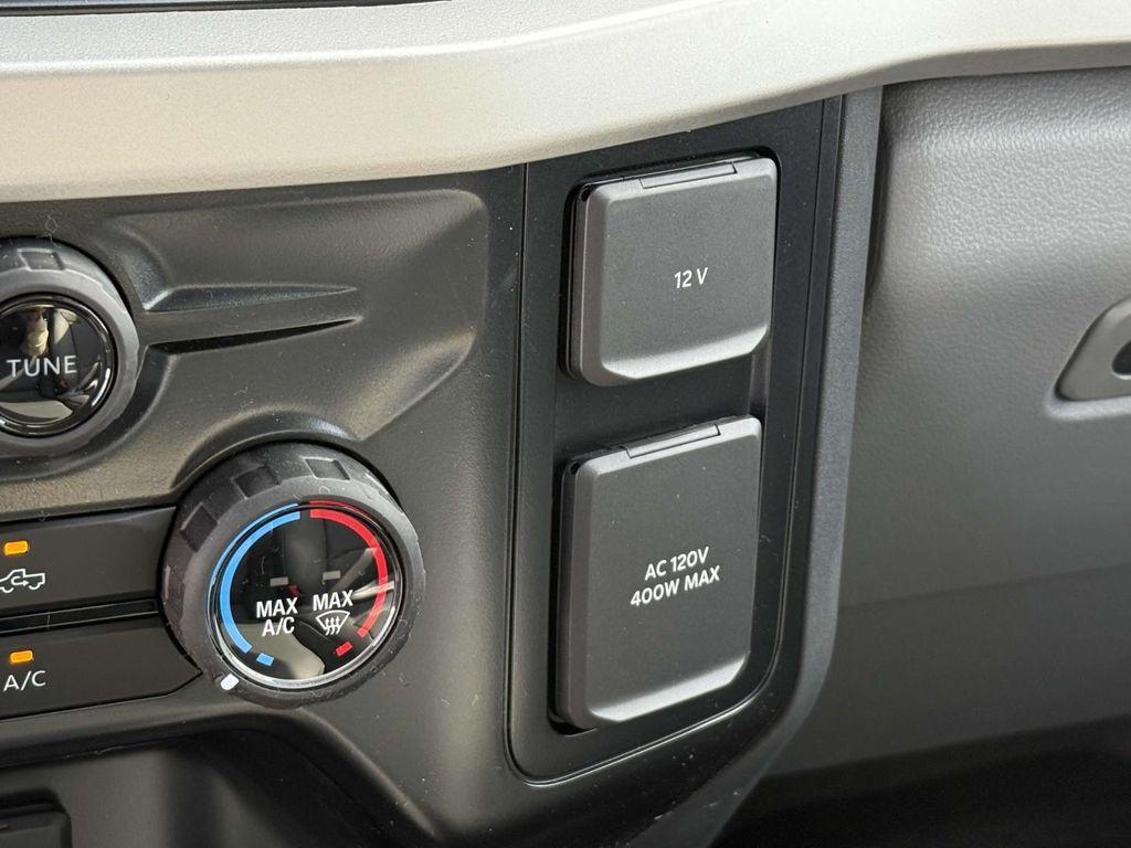 new 2025 Ford F-350 car, priced at $65,332