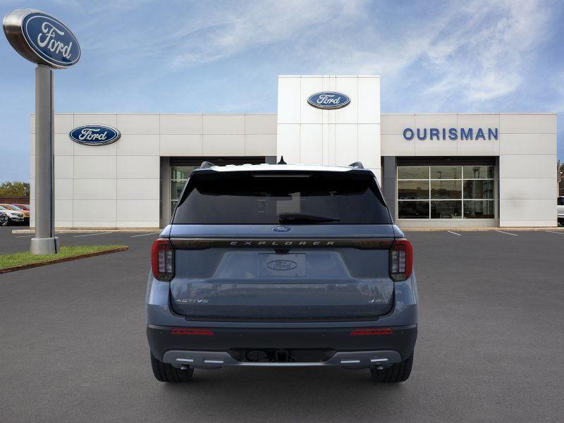 new 2025 Ford Explorer car, priced at $47,275