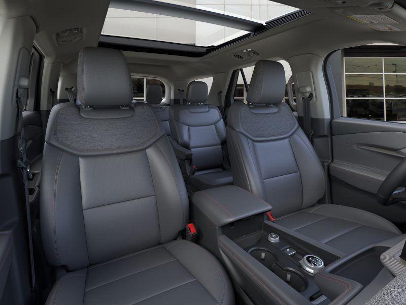 new 2025 Ford Explorer car, priced at $47,275