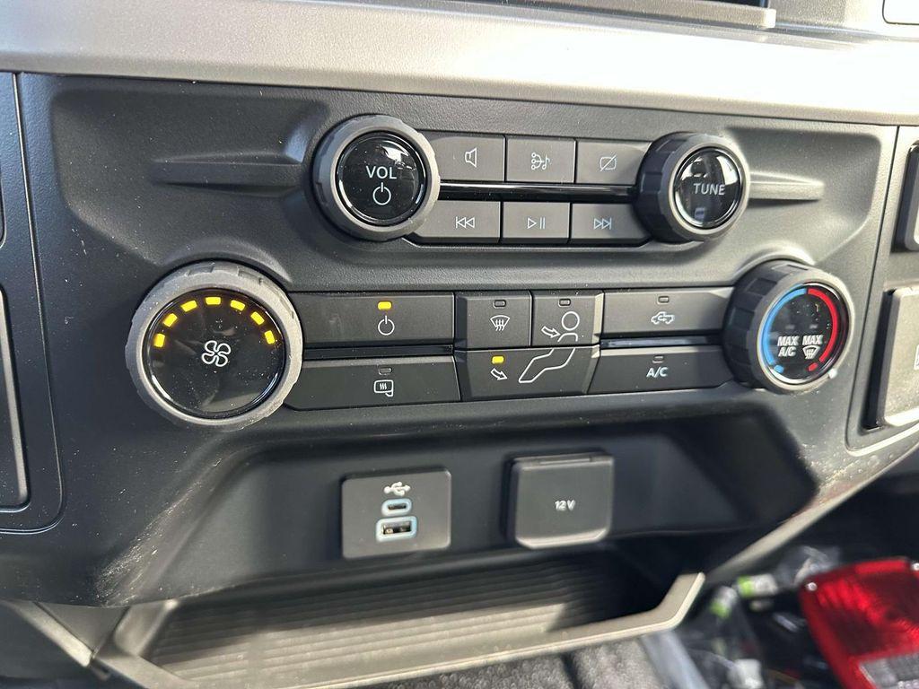 new 2024 Ford F-350 car, priced at $67,310