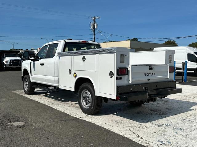 new 2024 Ford F-350 car, priced at $69,028