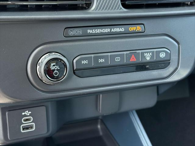 new 2025 Ford Maverick car, priced at $27,860