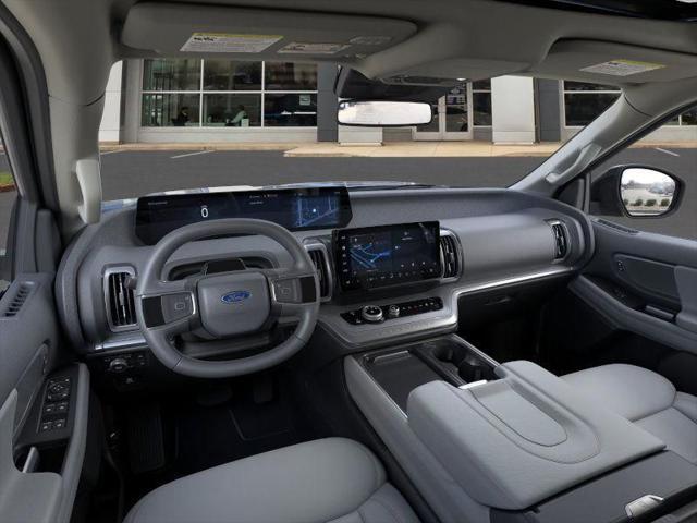 new 2025 Ford Expedition car, priced at $67,205