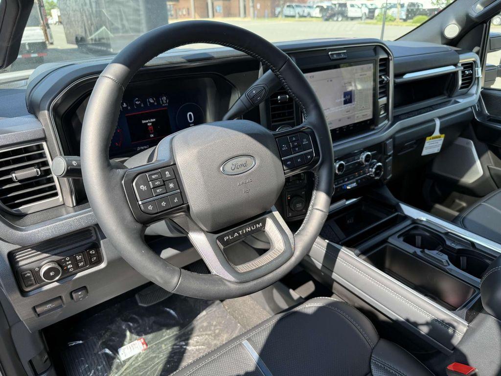 new 2025 Ford F-250 car, priced at $101,625