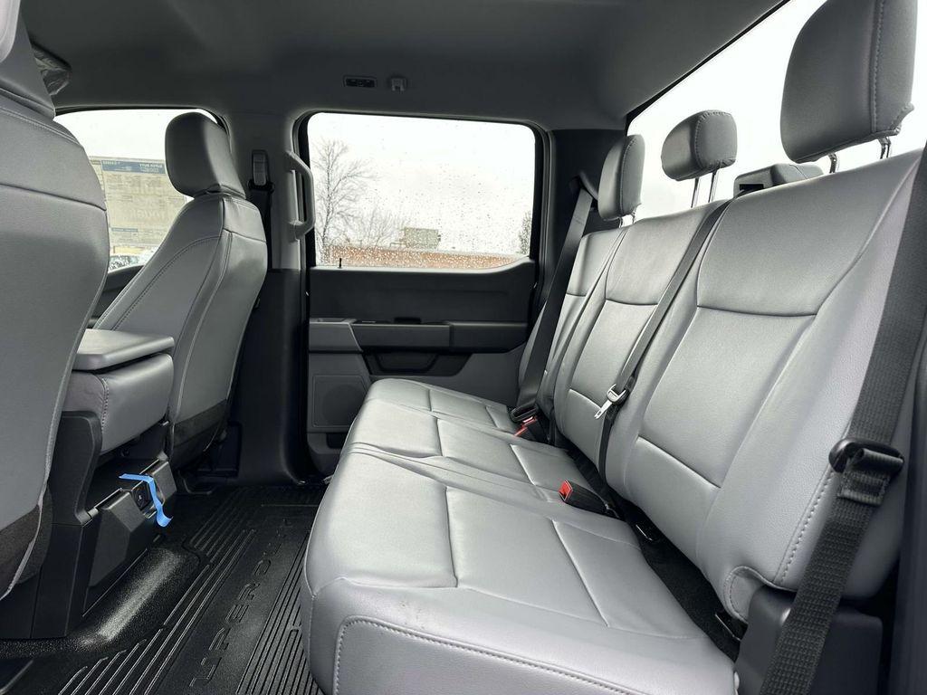 new 2025 Ford F-250 car, priced at $60,090