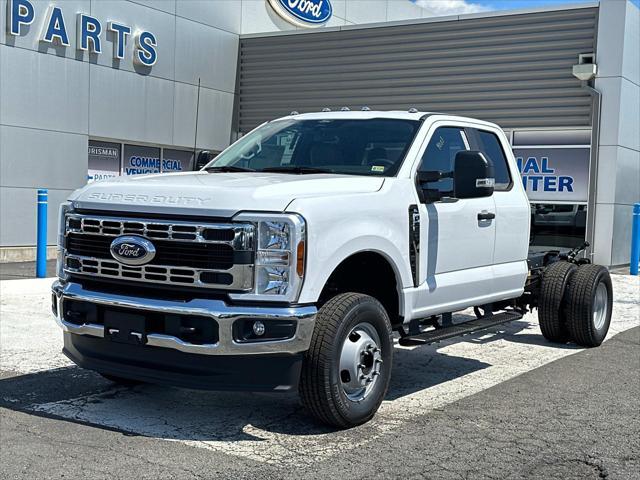 new 2024 Ford F-350 car, priced at $87,708