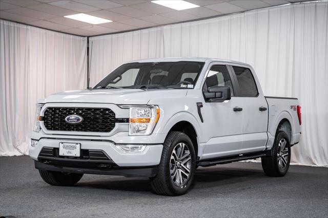 used 2021 Ford F-150 car, priced at $32,000