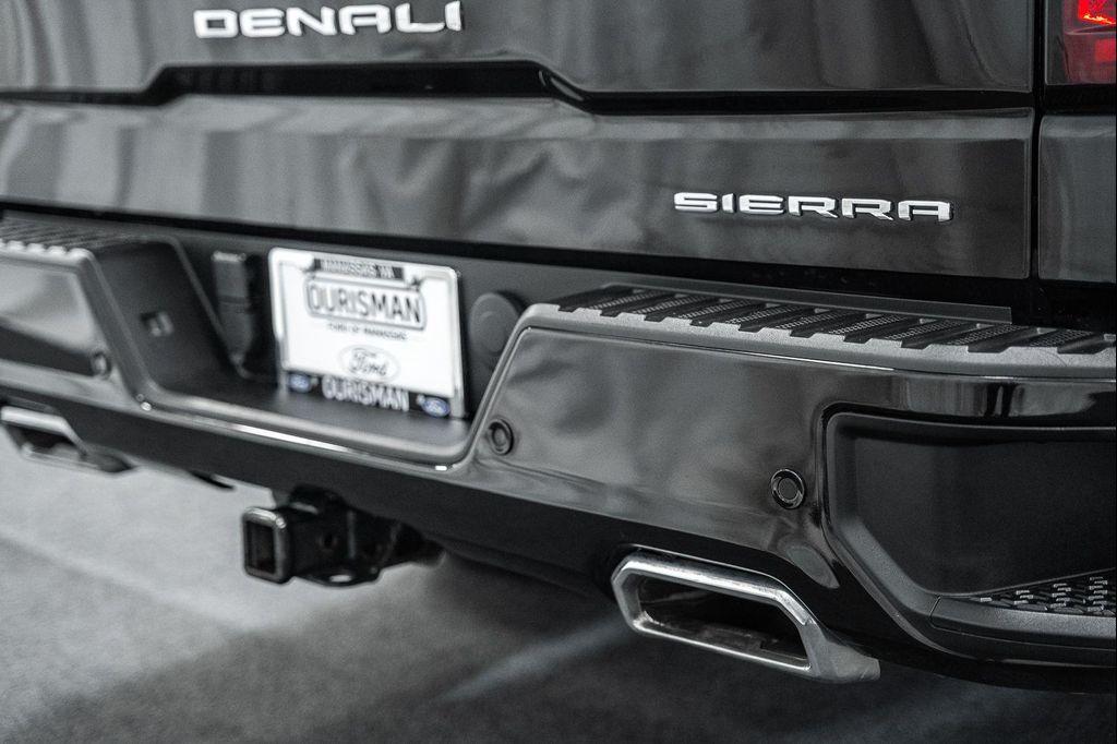 used 2022 GMC Sierra 1500 car, priced at $49,000