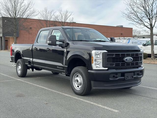 new 2025 Ford F-250 car, priced at $61,590