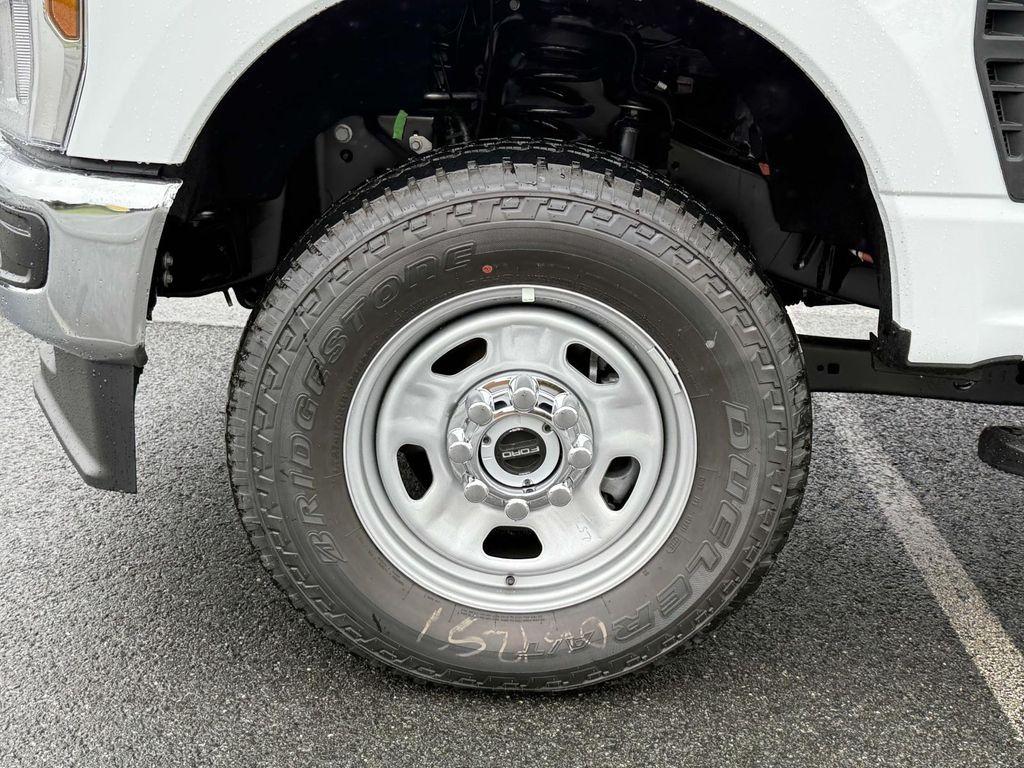 new 2025 Ford F-350 car, priced at $86,013