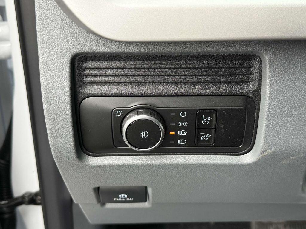 new 2025 Ford F-450 car, priced at $89,728