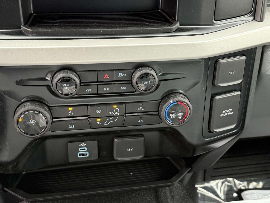 new 2025 Ford F-450 car, priced at $89,728