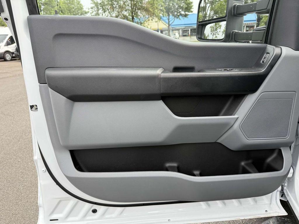 new 2025 Ford F-350 car, priced at $74,785