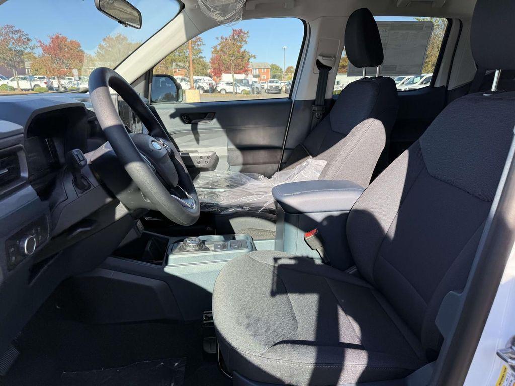 new 2025 Ford Maverick car, priced at $32,060