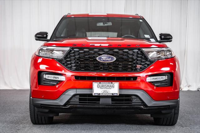 used 2022 Ford Explorer car, priced at $40,000