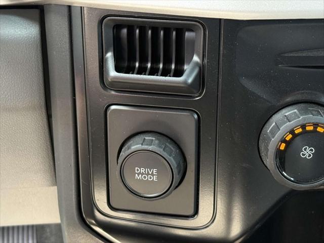 new 2025 Ford F-450 car, priced at $86,660