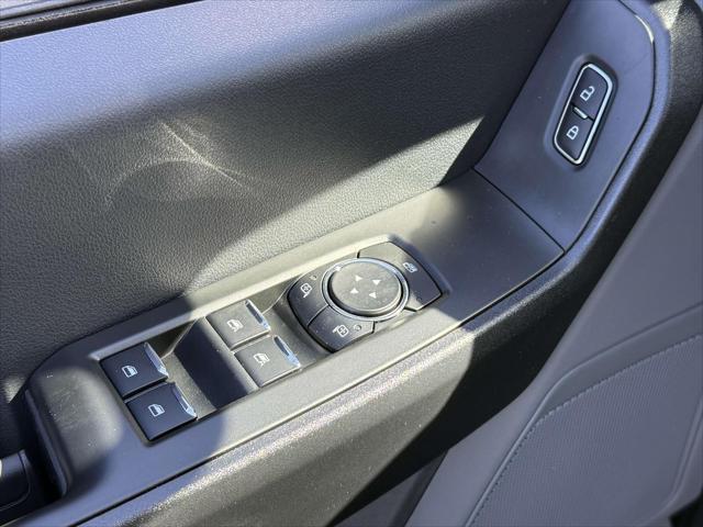 new 2025 Ford F-250 car, priced at $65,250