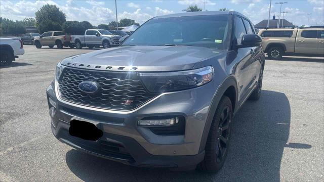 used 2022 Ford Explorer car, priced at $40,000