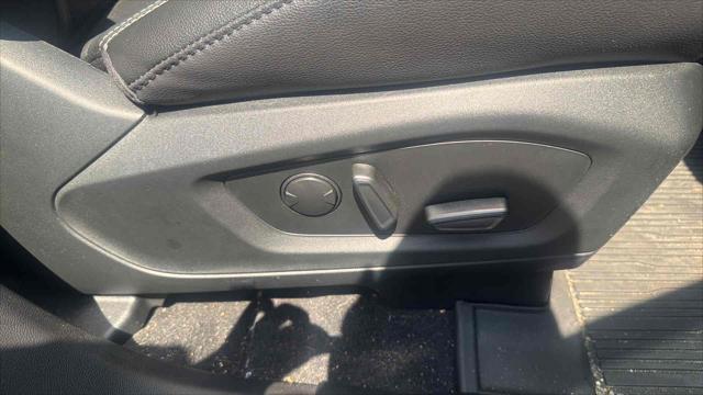 used 2022 Ford Explorer car, priced at $40,000