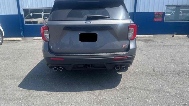 used 2022 Ford Explorer car, priced at $40,000