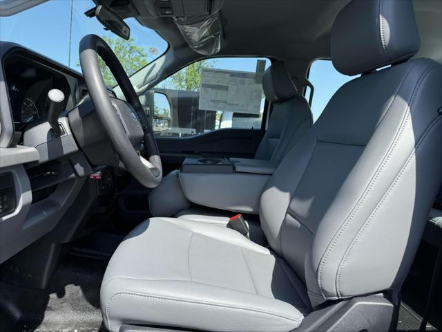 new 2025 Ford F-250 car, priced at $53,726