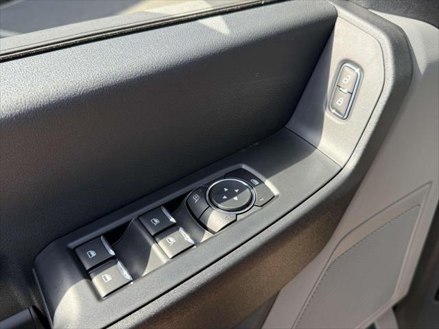 new 2025 Ford F-250 car, priced at $53,726