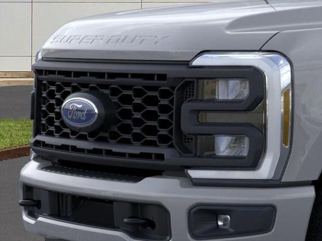 new 2025 Ford F-350 car, priced at $67,270