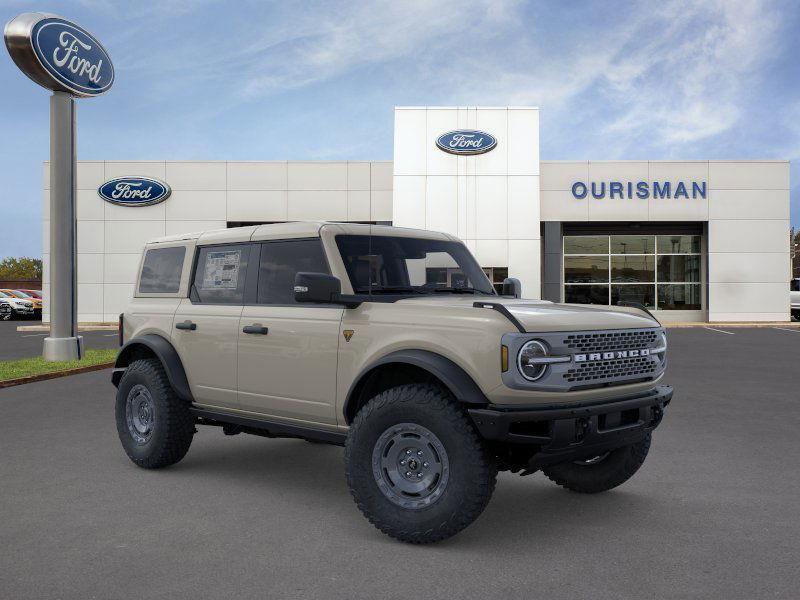 new 2025 Ford Bronco car, priced at $58,465
