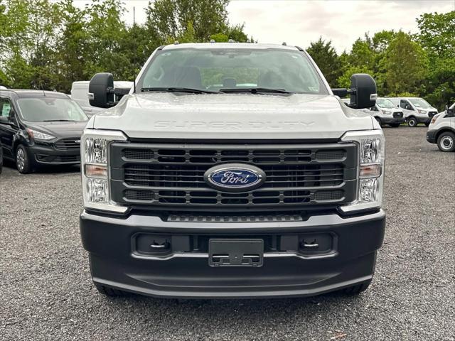 new 2024 Ford F-350 car, priced at $54,670