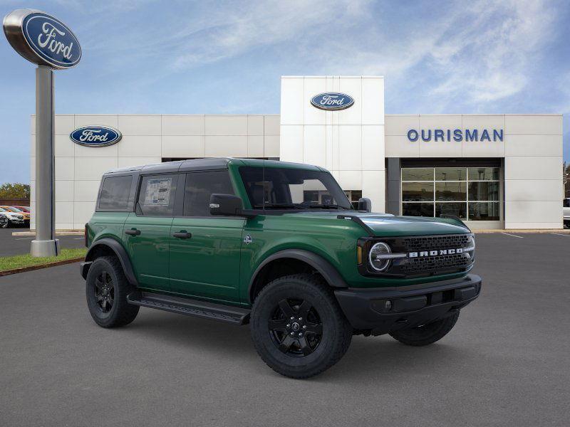 new 2025 Ford Bronco car, priced at $49,290