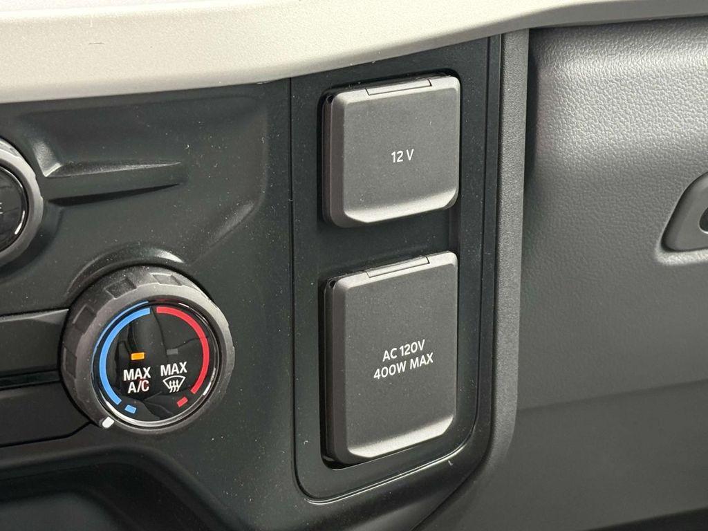 new 2025 Ford F-450 car, priced at $81,981